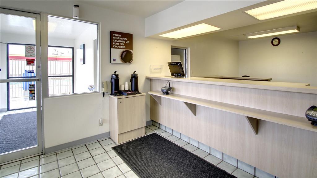 Motel 6 Manhattan Kansas İç mekan fotoğraf