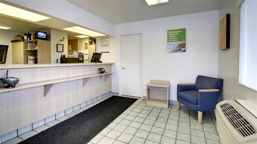 Motel 6 Manhattan Kansas İç mekan fotoğraf